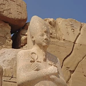 Statue of middle kingdom pharoah, Karnak Temple, Luxor, Egypt