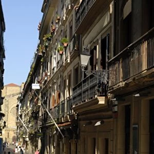 Street scene, old town of Donostia, San Sebastian, Basque country, Euskadi, Spain, Europe