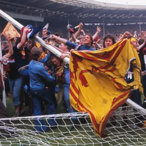 Scotland fans break up the Wembley goalposts - 1977 British Home Championship