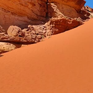 Red sand dune in the desert at Wadi Rum, Jordan