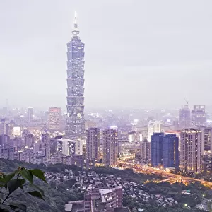Asia, East Asia, Taiwan, Xinyi District, Taipei 101 building, formerly the tallest