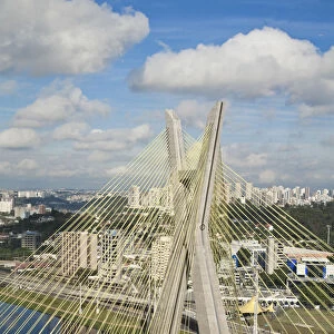 Brazil, Sao Paulo, Sao Paulo, Octavio Frias de Oliveira bridge - Estaiada Bridge or
