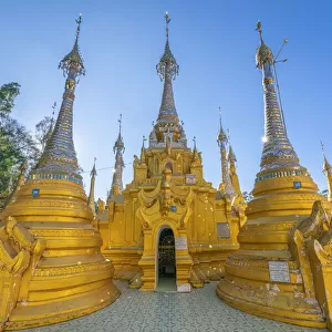 Golden shrines at Shwe Oo Min Pagoda, Kalaw, Kalaw Township, Taunggyi District