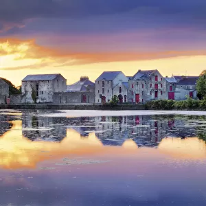 Ireland, Co. Donegal, Ramelton, River lennon at sunrise