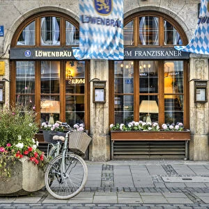 Lowenbrau beer hall, Munich, Bavaria, Germany
