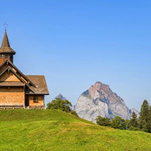 Mountain chapel Stoos with Mythen at Stoos village, Morschach, canton Schwyz, Switzerland