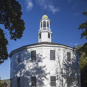 USA, New England, Vermont, Richmond, The Old Round Church, exterior