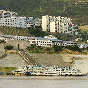 China, Chongqing, Wanxian Reinforced Yangtze embankments at the new town of Wanxian to