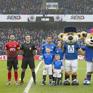 Rangers vs Kilmarnock: Tavernier and Mascots at Ibrox Stadium - Scottish Premiership
