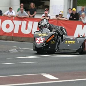 Brian Kelly & Dicky Gale (DMR) 2011 Sidecar TT
