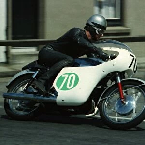 Eddy Johnson (Suzuki) 1967 Lightweight TT