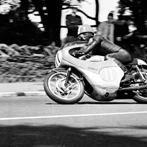 Isamu Kaseya (Honda) 1964 Lightweight TT