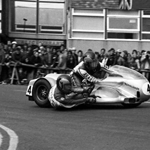 Otto Haller & Erich Haselbeck (MKM) 1977 Sidecar TT