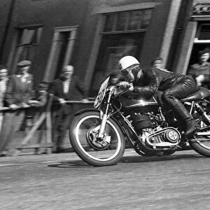 Stan Cooper (AJS) 1954 Junior TT
