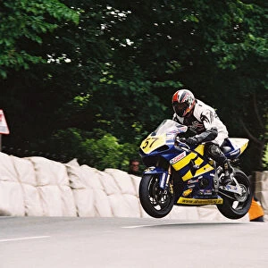 Tony Rechburger (Suzuki) 2004 Senior TT