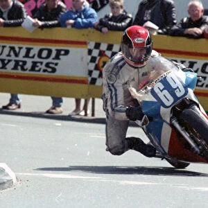 Trevor Ritchie (ECM) 1990 Junior TT