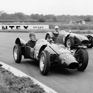 Yimkin driven by Don Sim with Lotus 7 series 1 of Peter Warr. Silverstone 17 / 9 / 1960