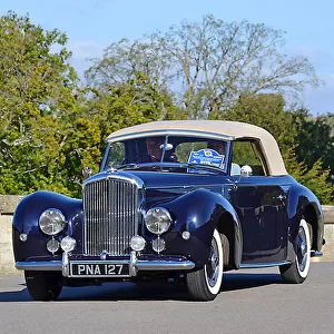 Bentley Mk. 6 Graber Drophead Coupe 1947 Blue