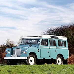Land Rover Series 2, 1964, Blue, & white