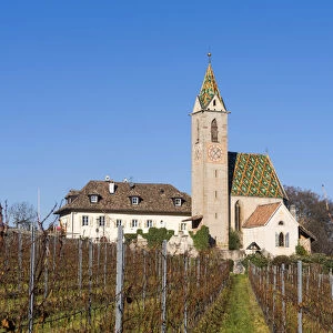 The church of Altenburg (Castelvecchio) high above Kaltern (Caldaro). Europe, Central Europe