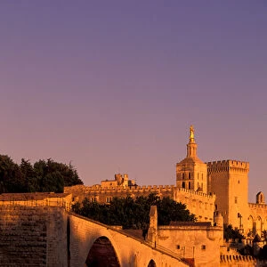 EU, France, Provence, Vaucluse, Avignon. Pont St-Benezet and Palais des Papes in evening
