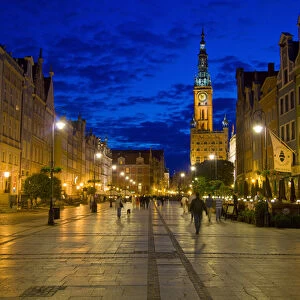 Europe, Poland, Gdansk. Plaza for walking and dining