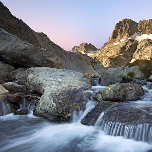 USA, California, Inyo National Forest. The Minarets and rapids in a stream. Credit as