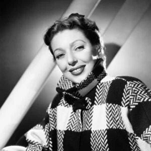 LORETTA YOUNG (1913-2000). NÔÇÜ e Gretchen Young. American cinemactress. Photographed in 1948