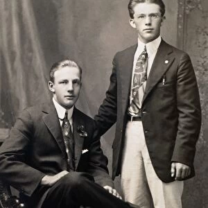 MENs FASHION, 1917. American studio portrait of two brothers, 1917