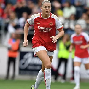 Alessia Russo's Determined Performance: Arsenal Women's Victory Over Linkopings FC in UEFA Women's Champions League (September 2023)