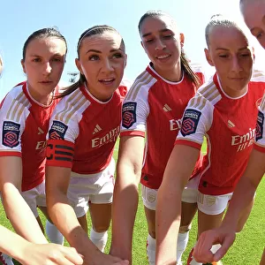 Arsenal Women: Katie McCabe Rallies Team Before Arsenal vs. Aston Villa (2022-23)