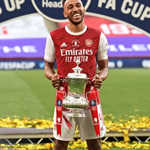 Arsenal's Aubameyang Lifts Empty FA Cup: Historic Victory over Chelsea in Empty Wembley Stadium