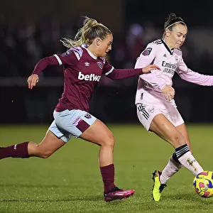 Arsenal's Caitlin Foord Shines in Women's Super League Clash Against West Ham United