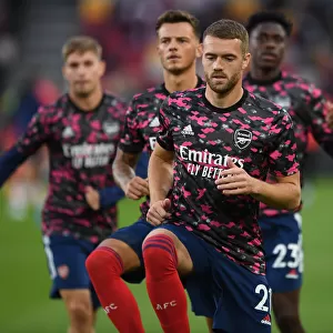 Arsenal's Calum Chambers Warming Up Ahead of Brentford Clash - Premier League 2021-22