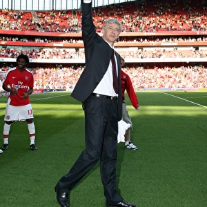 Arsene Wenger's Triumph: Arsenal's Glorious 4-1 Victory Over Stoke City (May 2009)