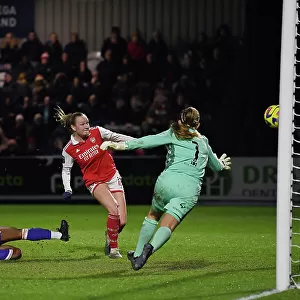 Frida Maanum Scores Second Goal: Arsenal Women's Super League Victory over Reading