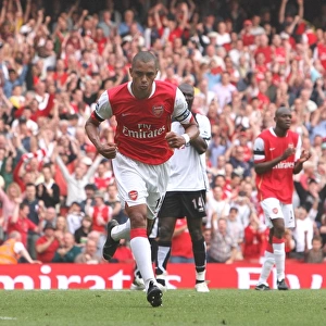 Gilberto's Game-Winning Goal: Arsenal 3-1 Fulham, Barclays Premiership, Emirates Stadium, London, 2007