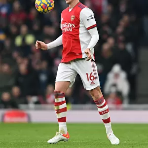 Rob Holding in Action: Arsenal vs. Burnley, Premier League 2021-22