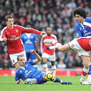 Samir Nasri (Arsenal) Marouane Fellaini and Leon Osman (Everton). Arsenal 2: 2 Everton