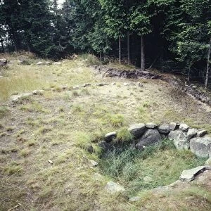 Denmark, Jutland, Bjerrgrav, Circular grave in Celtic cemetery (400 b. c. )