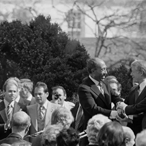 Egypt-Israel peace treaty: Jimmy Carter, President of the USA, shaking hands with Anwar Sadat