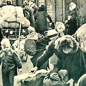 Post - war German refugees fleeing Poland