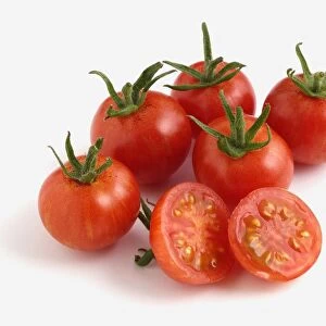 Whole and sliced English Striadel tomatoes