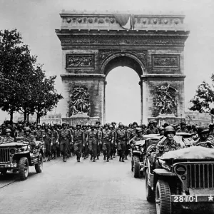 Paris Liberation Print - August 29, 1944 Champs-Élysées Parade Paris Liberation Print - August 29, 1944 Champs-Élysées Parade
