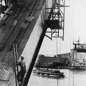 Arch Construction Print: Sydney Harbour Bridge