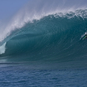 One of the evilest most heavy waves in WA the tomb