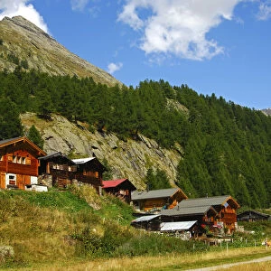 Hamlet with chalets in the Fafleralp Mountains, Loetschental, Valais, Switzerland, Europe