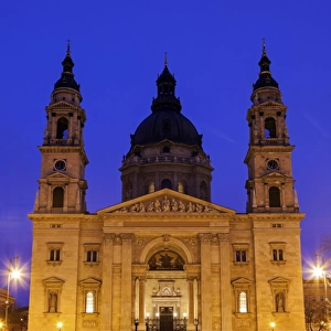 Hungary, Budapest, Saint Stephens Basilica and illuminated square