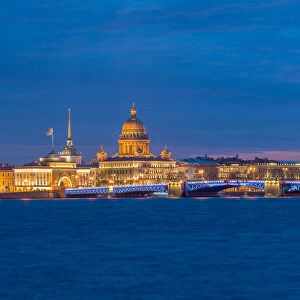 Saint Isaacs Cathedral and Admiralty building, Saint Petersburg