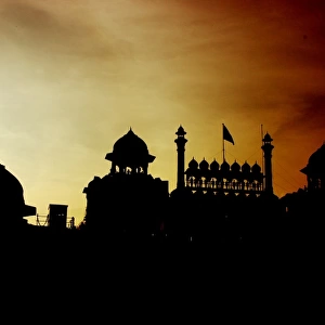 Sunrise over Majestic Red Fort in Delhi